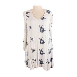 ALTAR’D STATE WHITE AND BLUE LONG SLEEVE DRESS, SIZE L